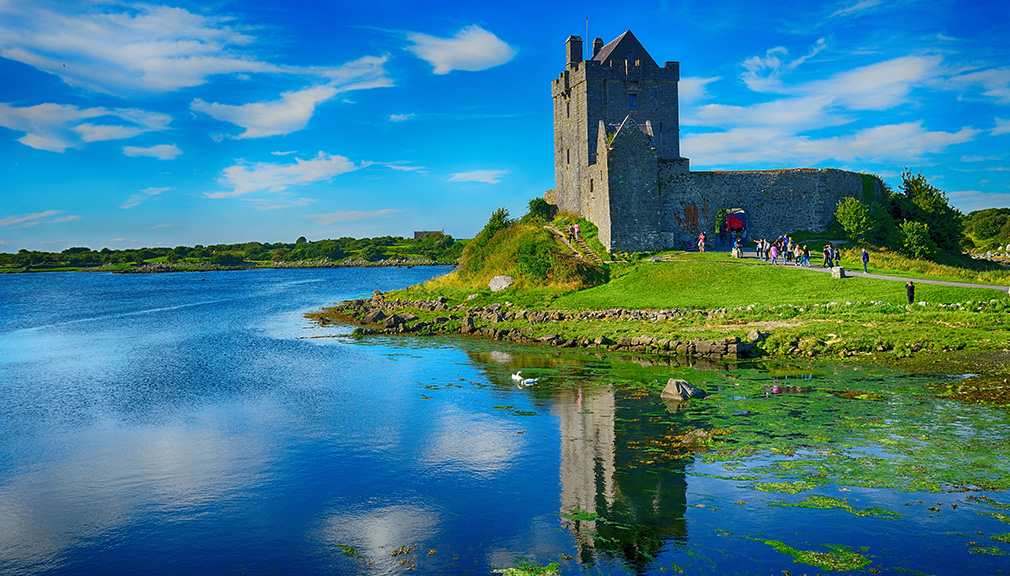 Dunguaire_Castle