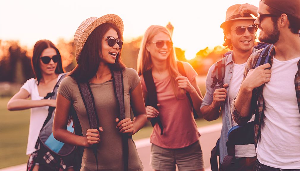 DES VACANCES EN CAMPING-CAR EN GROUPE : MILLE RAISONS DE MONTER À BORD ET DE PARTIR AVEC VOS AMIS-news-image